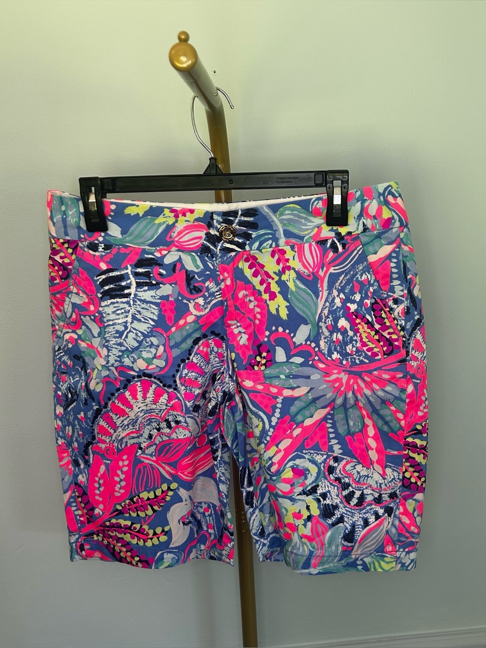 Lilly Pulitzer Multi Floral Garden The Chipper Shorts- 10” Inseam Size 4
